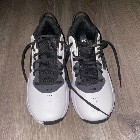 Under Armour Other - Brand new Under Armour size 6.5Y